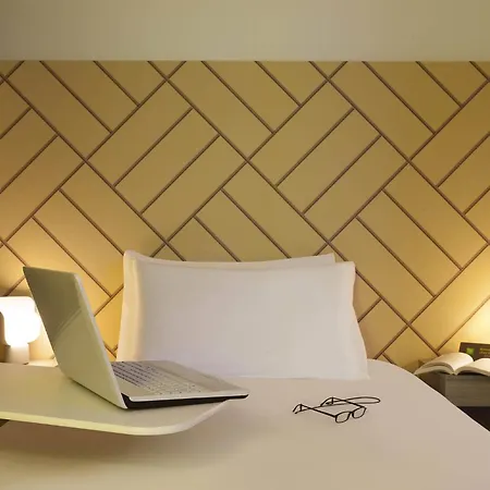 Hotel Ibis Styles Massena Olympiades 3*
